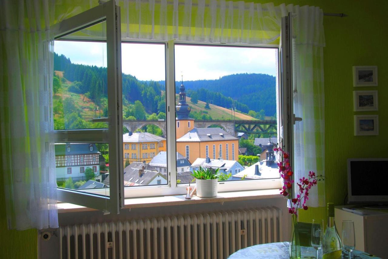 Ferienwohnung Haus Am Sommerberg Ludwigsstadt Exterior foto